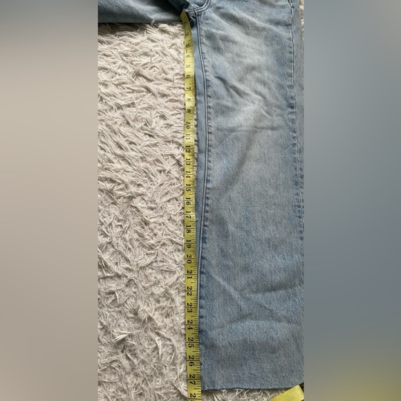 Aritzia Denim Forum The Farrah High Rise Wide Leg Jean - Picture 5 of 9